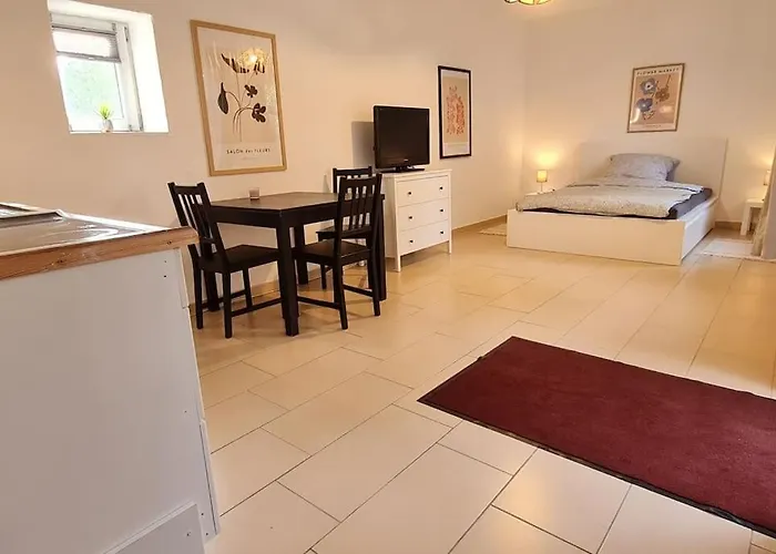 Fairschlafen - Atelier アパート